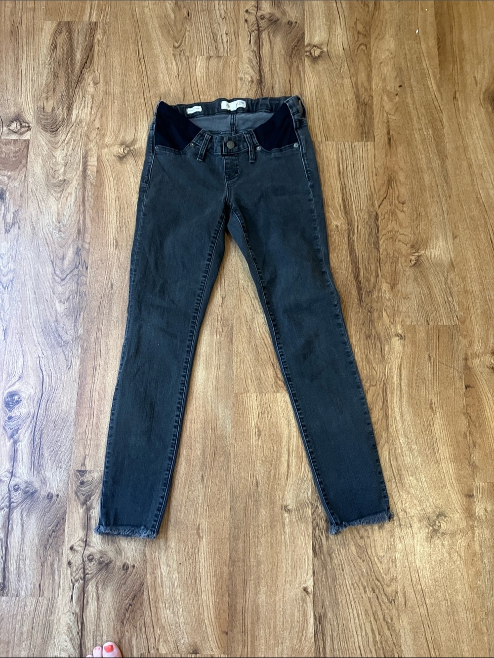 Madewell black maternity jeans jeggings size 26 with stretch insets